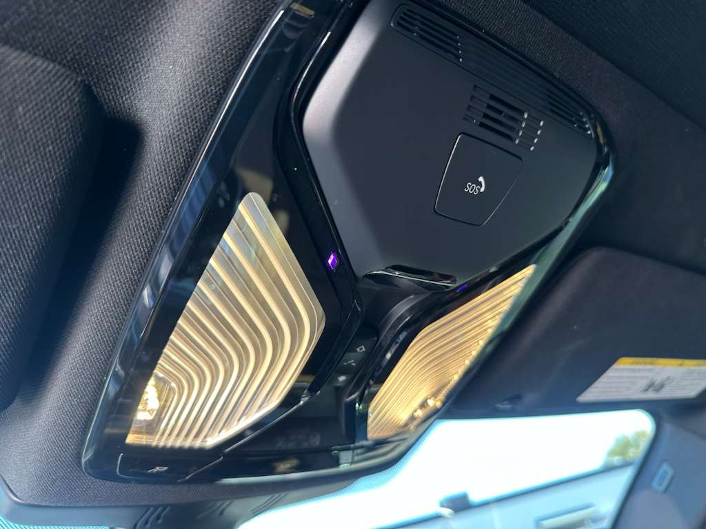 BMW 5-Series 530i 2021