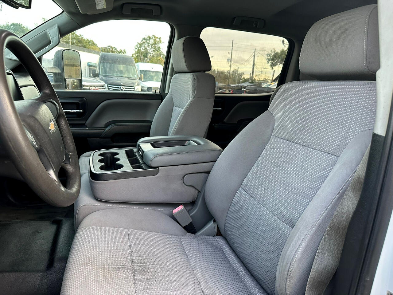 Chevrolet Silverado 3500HD Work Truck Crew Cab 4WD 2015