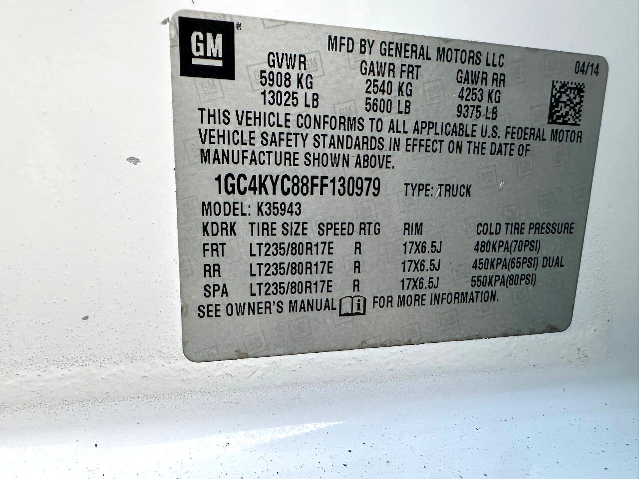 Chevrolet Silverado 3500HD Work Truck Crew Cab 4WD 2015