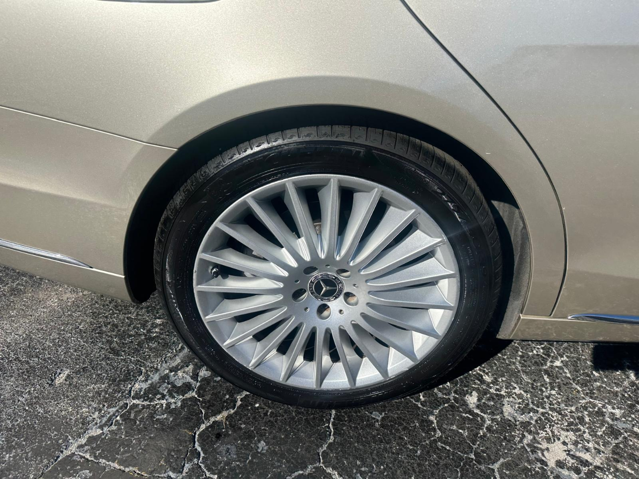 Mercedes-Benz S-Class S560 2019