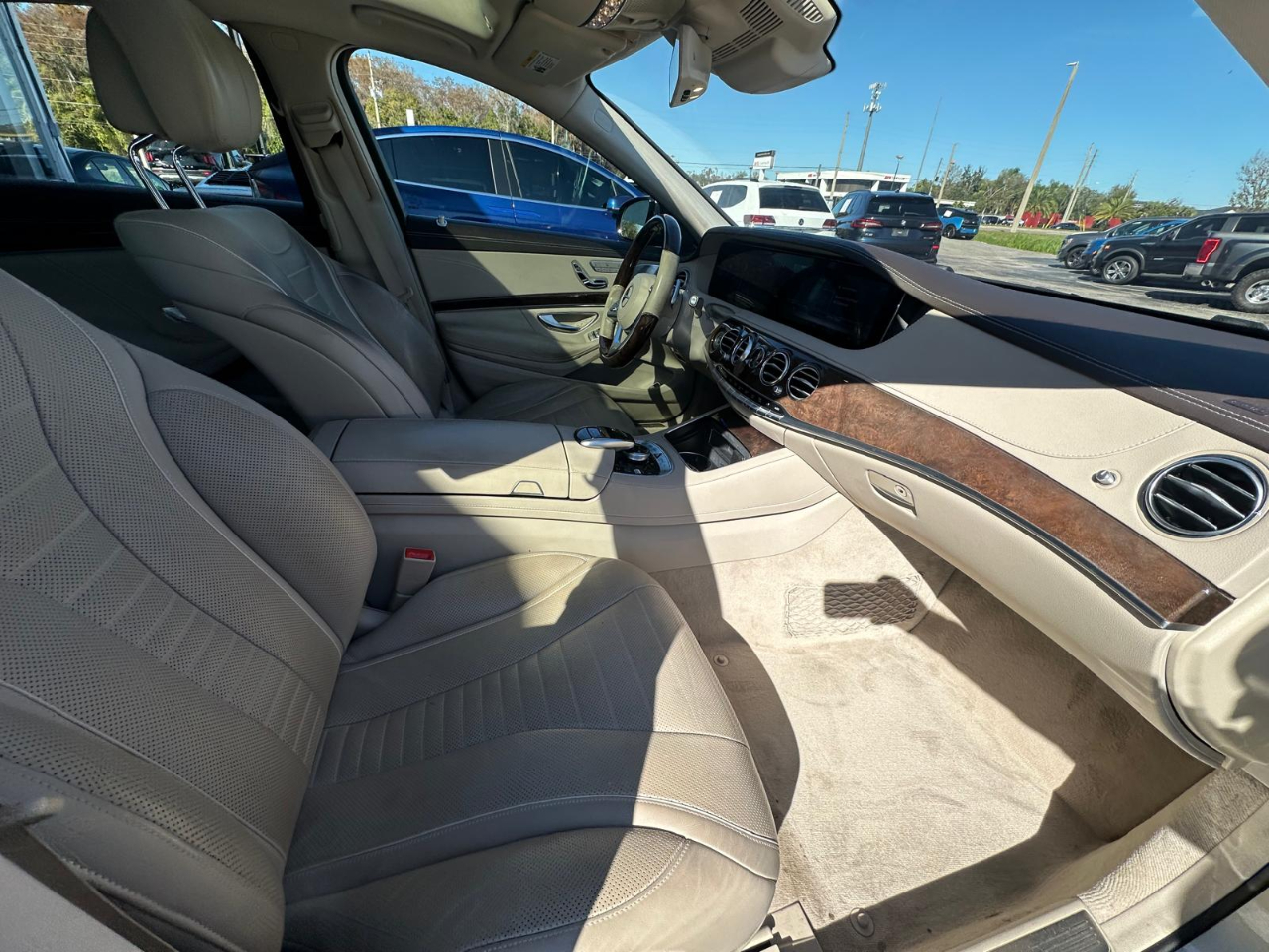 Mercedes-Benz S-Class S560 2019