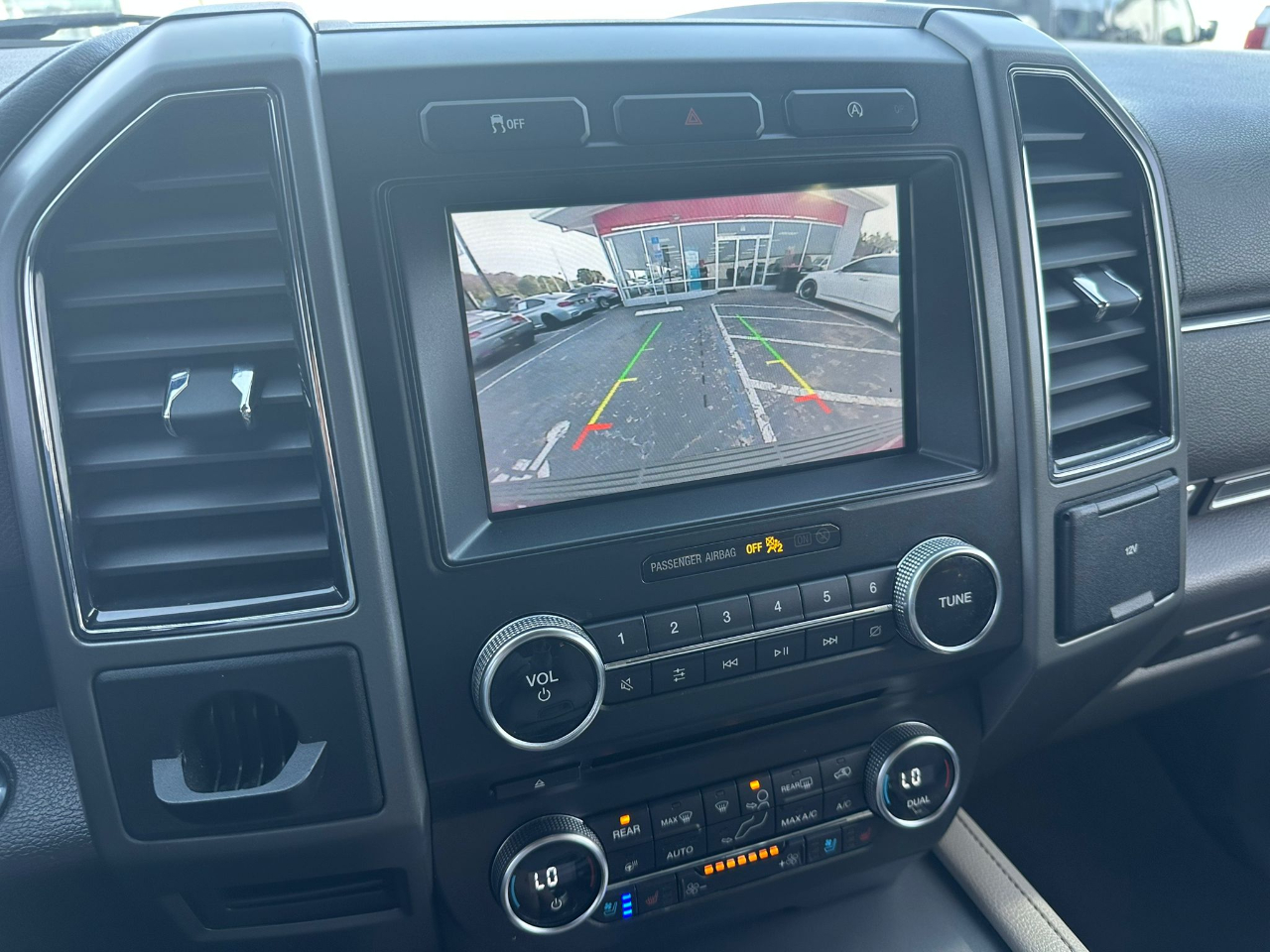 Ford Expedition XLT 2WD 2018