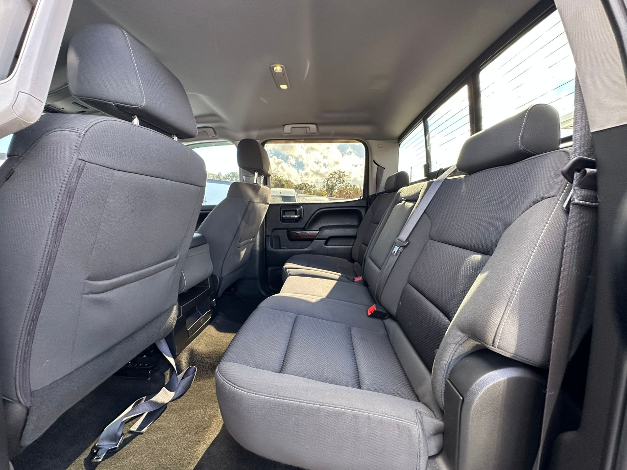 GMC Sierra 1500 SLE Crew Cab Long Box 2WD 2017