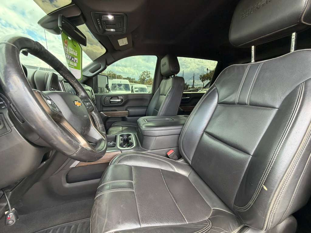 Chevrolet Silverado 2500HD High Country Crew Cab Short Box 4WD 2022