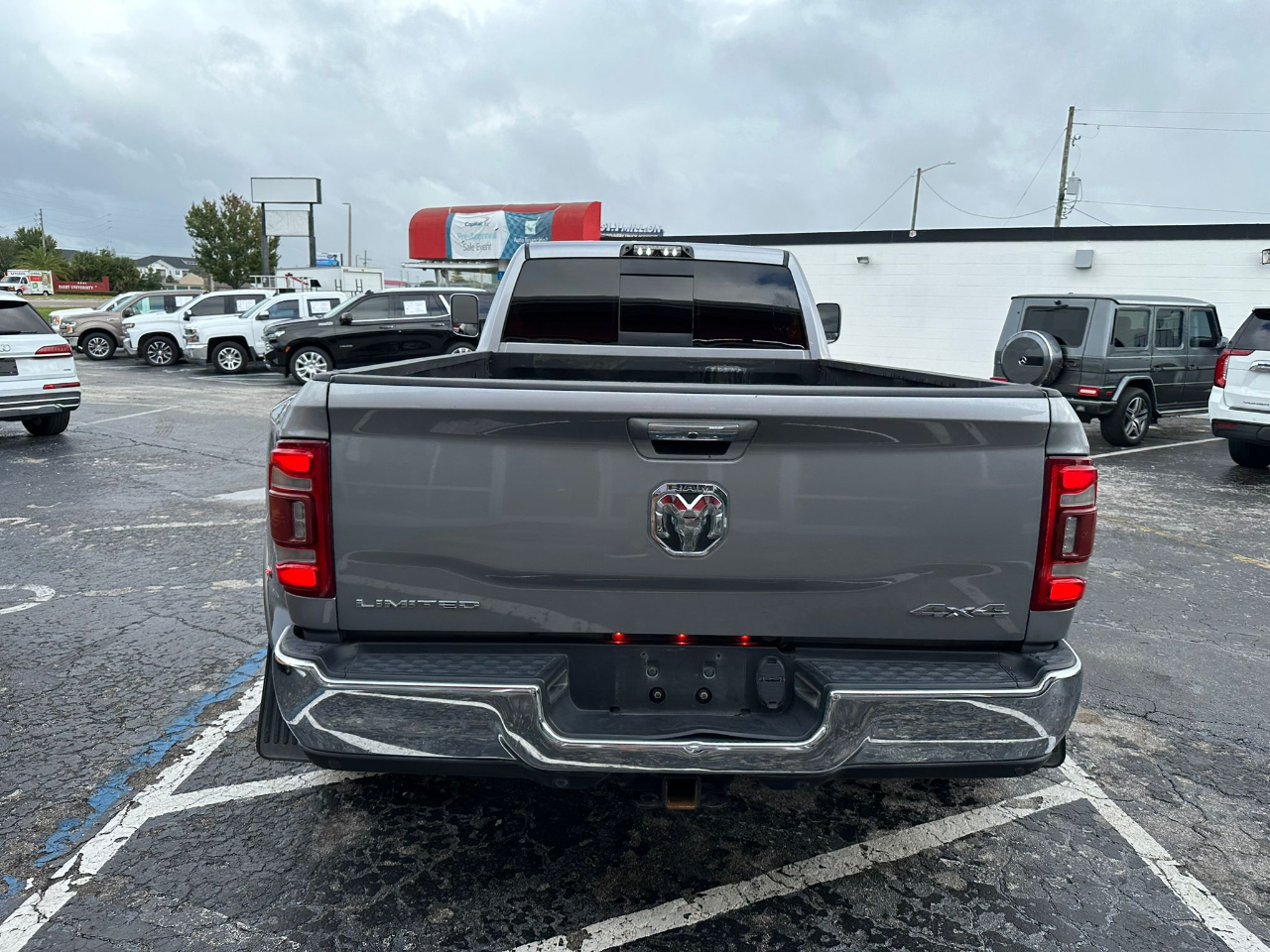 RAM 3500 Limited Crew Cab LWB 4WD DRW 2019