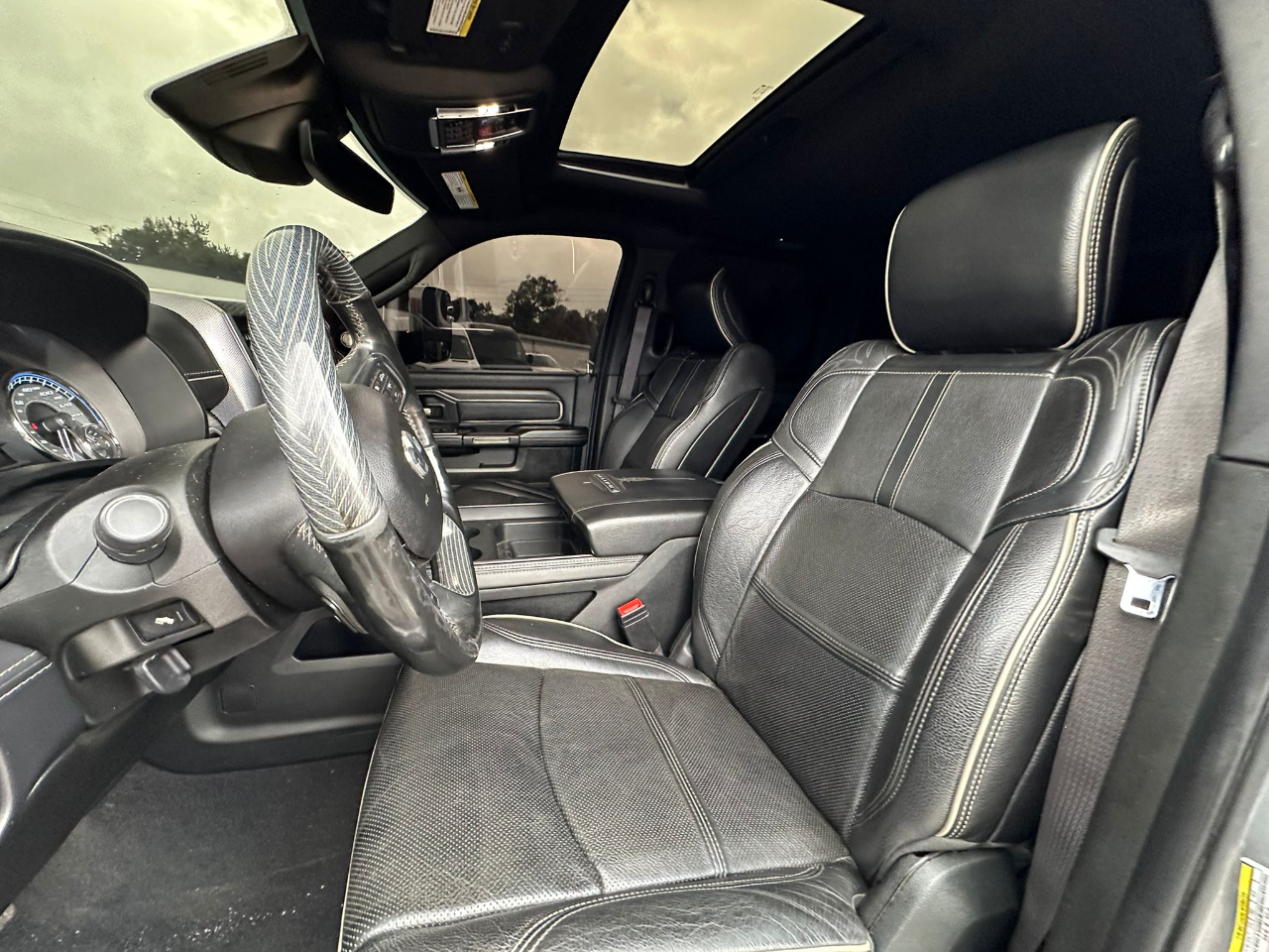 RAM 3500 Limited Crew Cab LWB 4WD DRW 2019