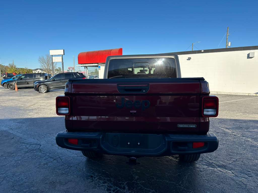 Jeep Gladiator  2021