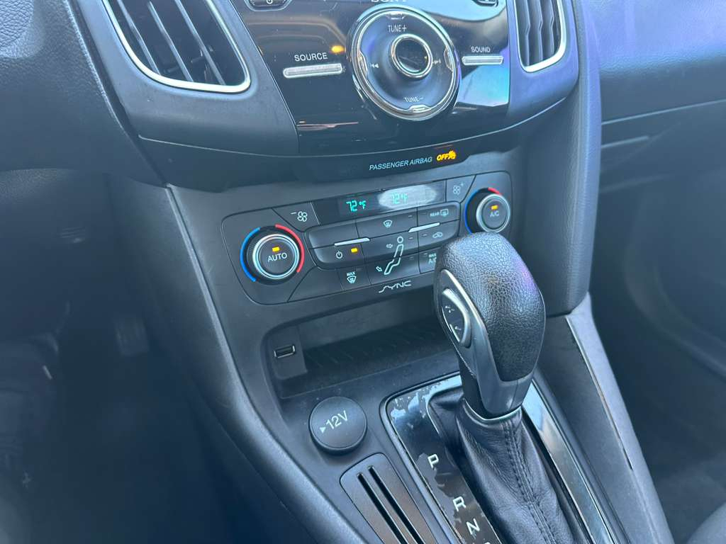 Ford Focus SEL Sedan 2018