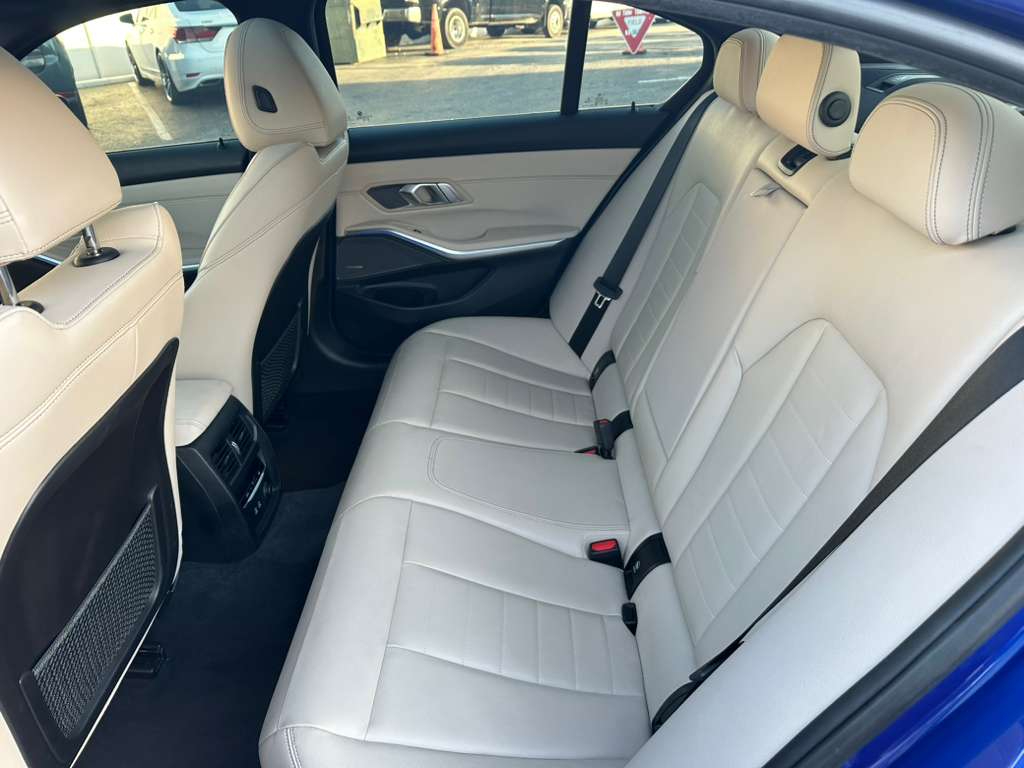 BMW 3-Series 330i 2020