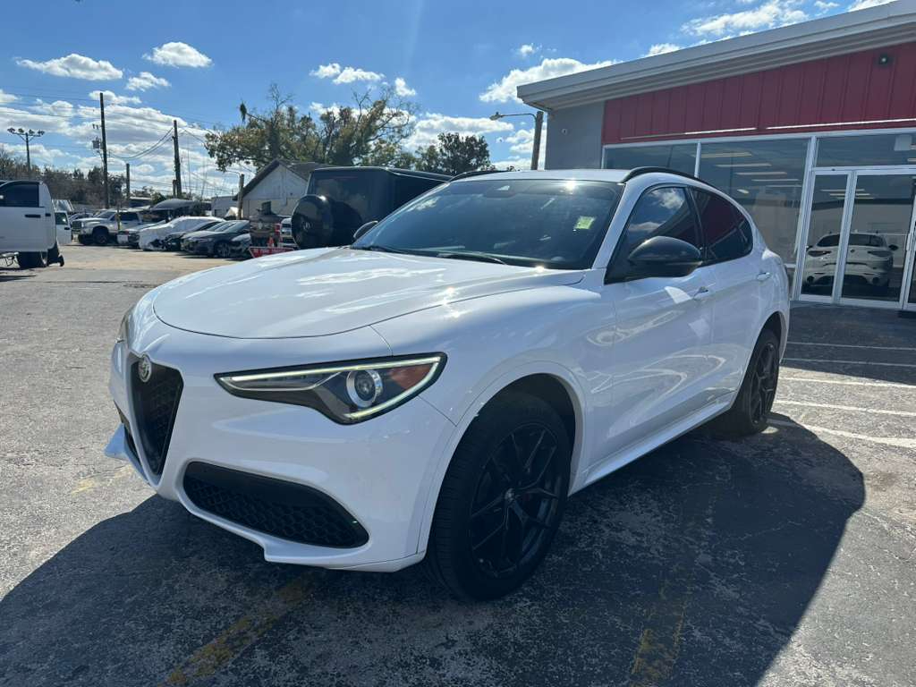 Alfa Romeo Stelvio Sport 2020