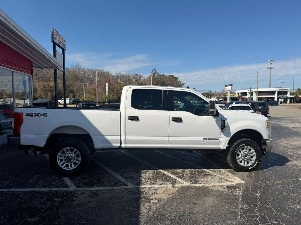 Ford F-250 SD XLT Crew Cab Long Bed 4WD 2019