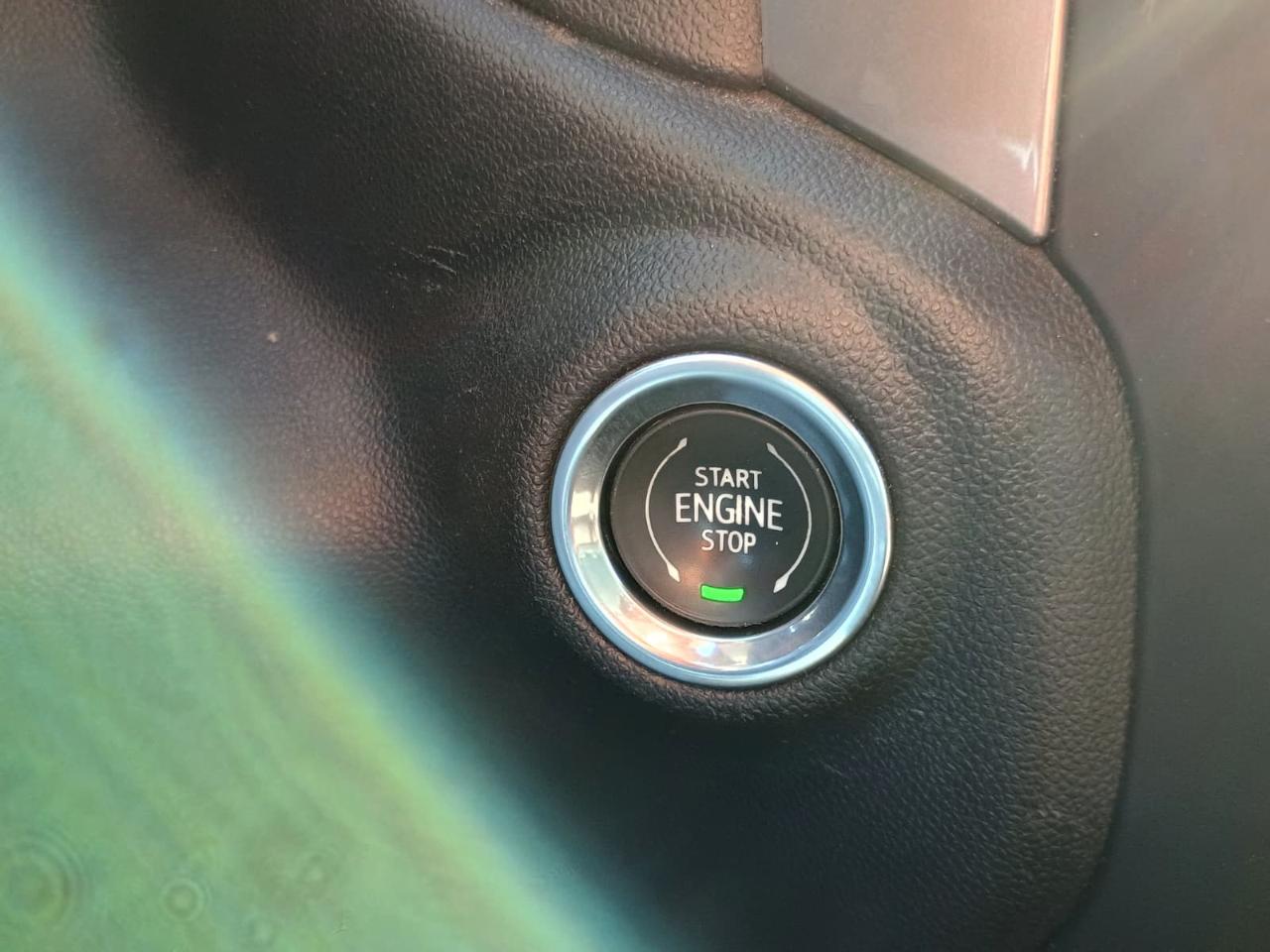 Chevrolet Silverado 1500 Custom Crew Cab 2WD 2024