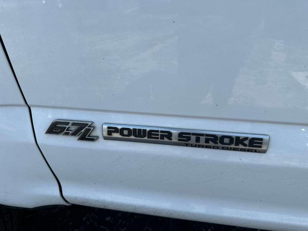 Ford F-350 SD Lariat Crew Cab Long Bed DRW 4WD 2019