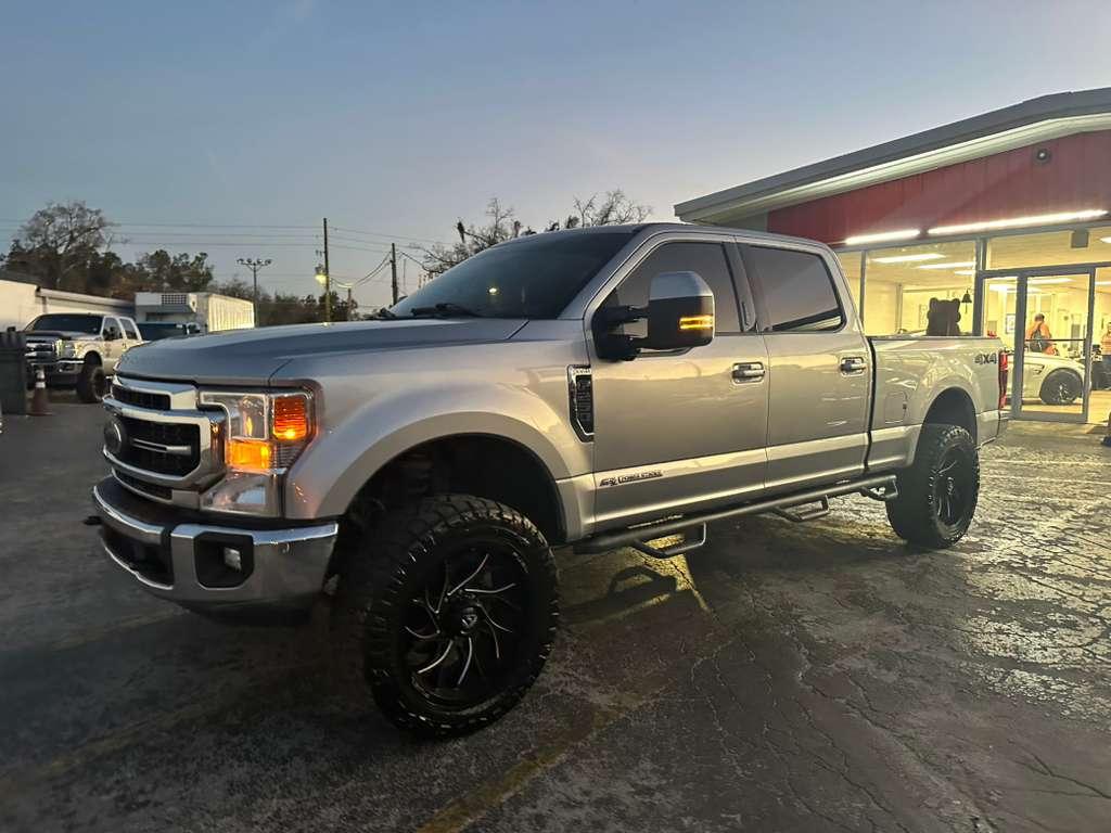 Ford F-250 SD Lariat Crew Cab 4WD 2022