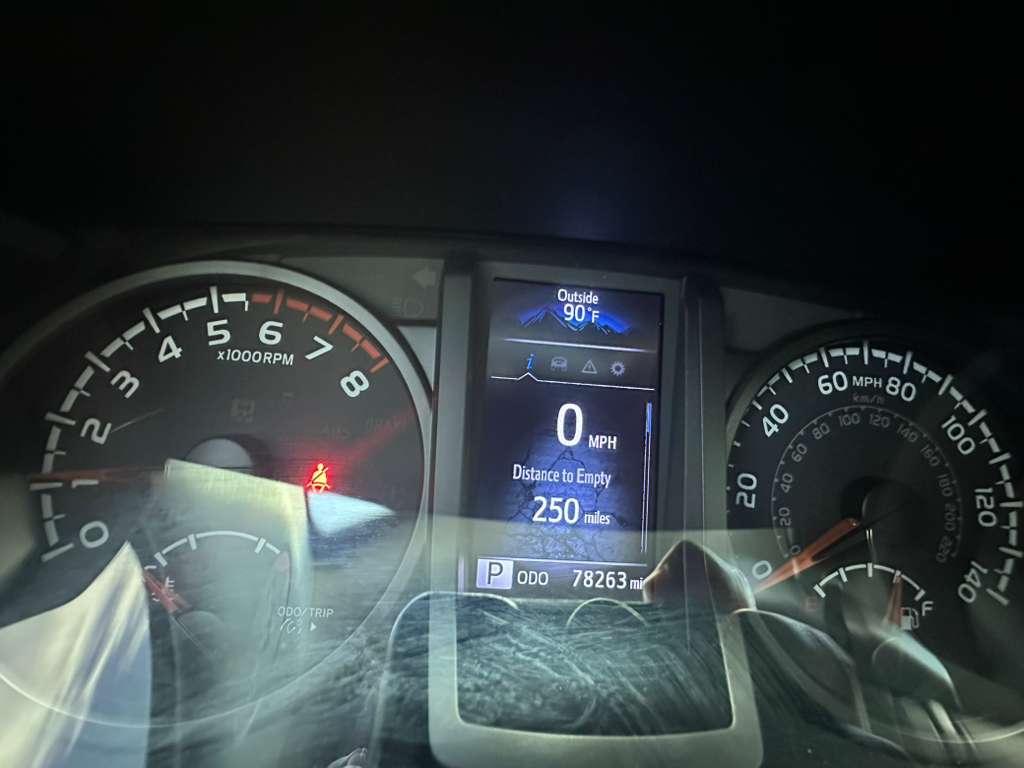 Toyota Tacoma SR5 Double Cab I4 2WD 2020