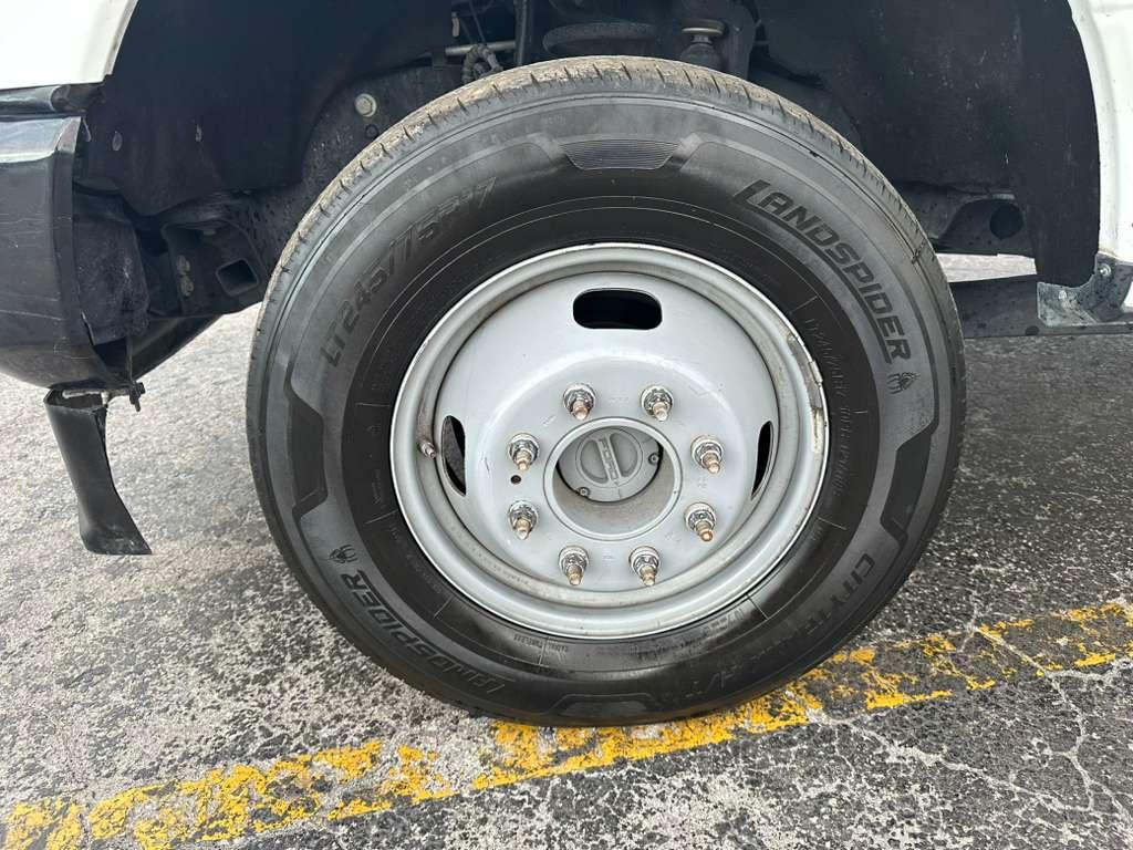 Ford F-350 SD XL Crew Cab Long Bed DRW 4WD 2020