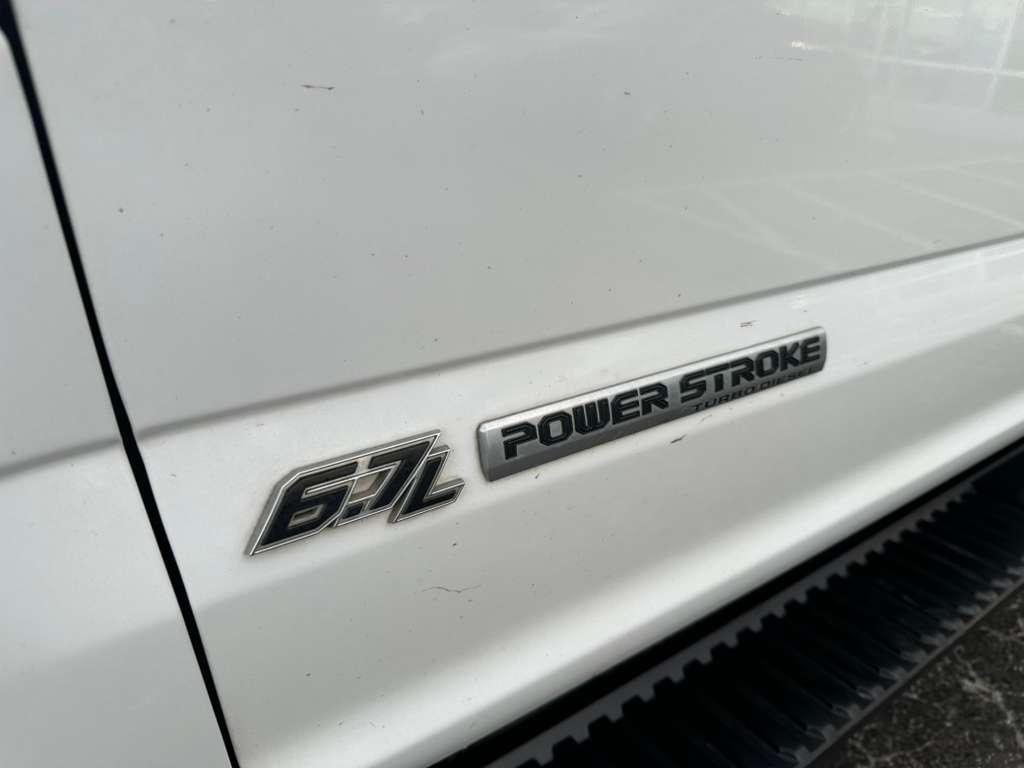 Ford F-350 SD XL Crew Cab Long Bed DRW 4WD 2020
