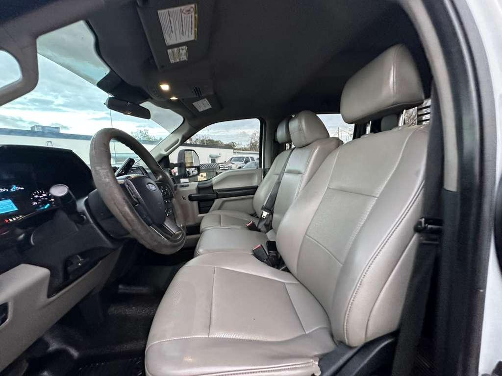 Ford F-350 SD XL Crew Cab Long Bed DRW 4WD 2020