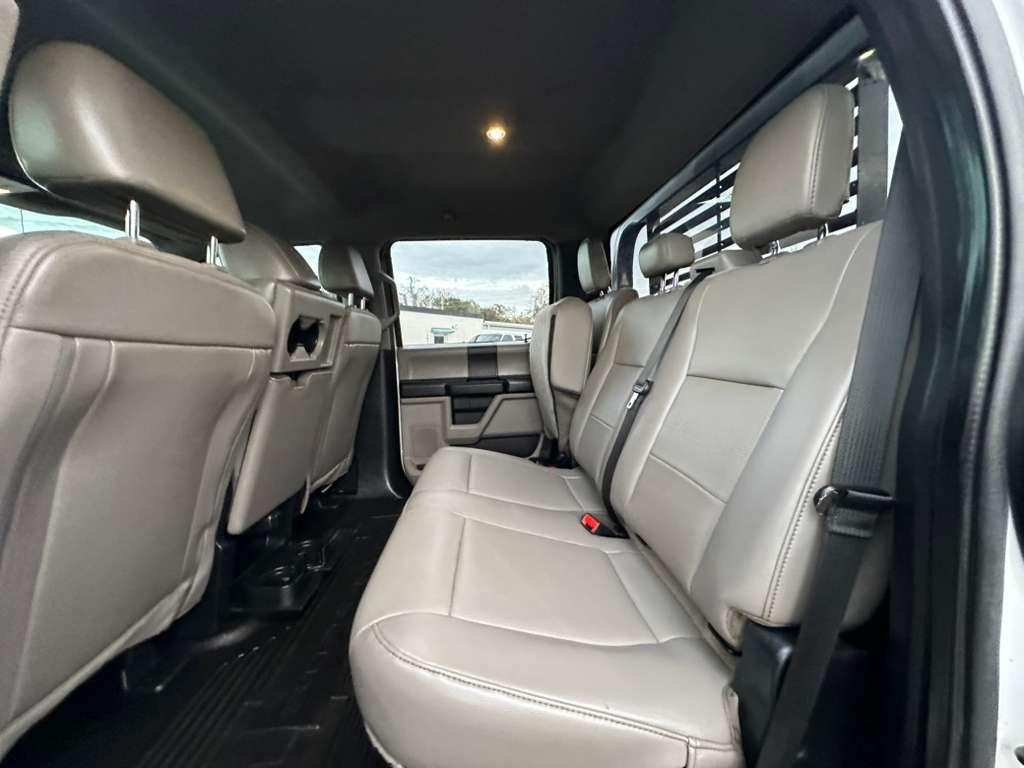 Ford F-350 SD XL Crew Cab Long Bed DRW 4WD 2020