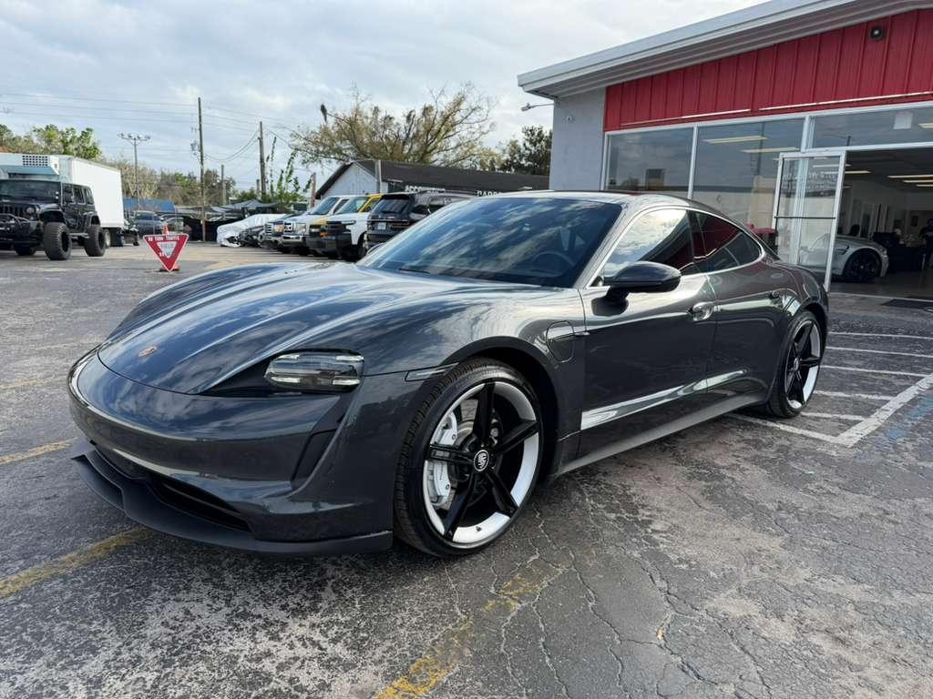 Porsche Taycan 4S 2021