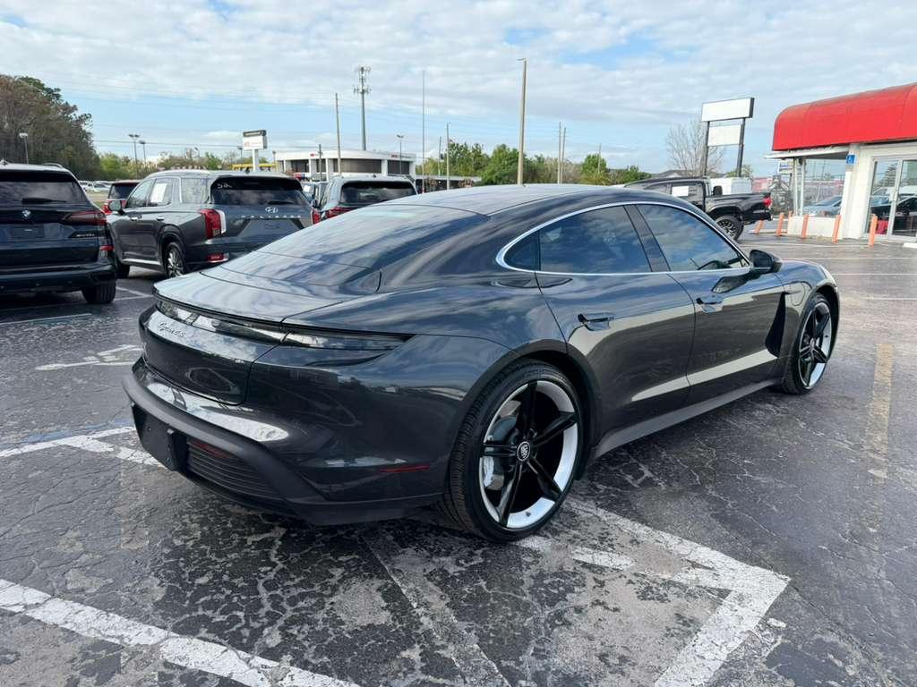 Porsche Taycan 4S 2021
