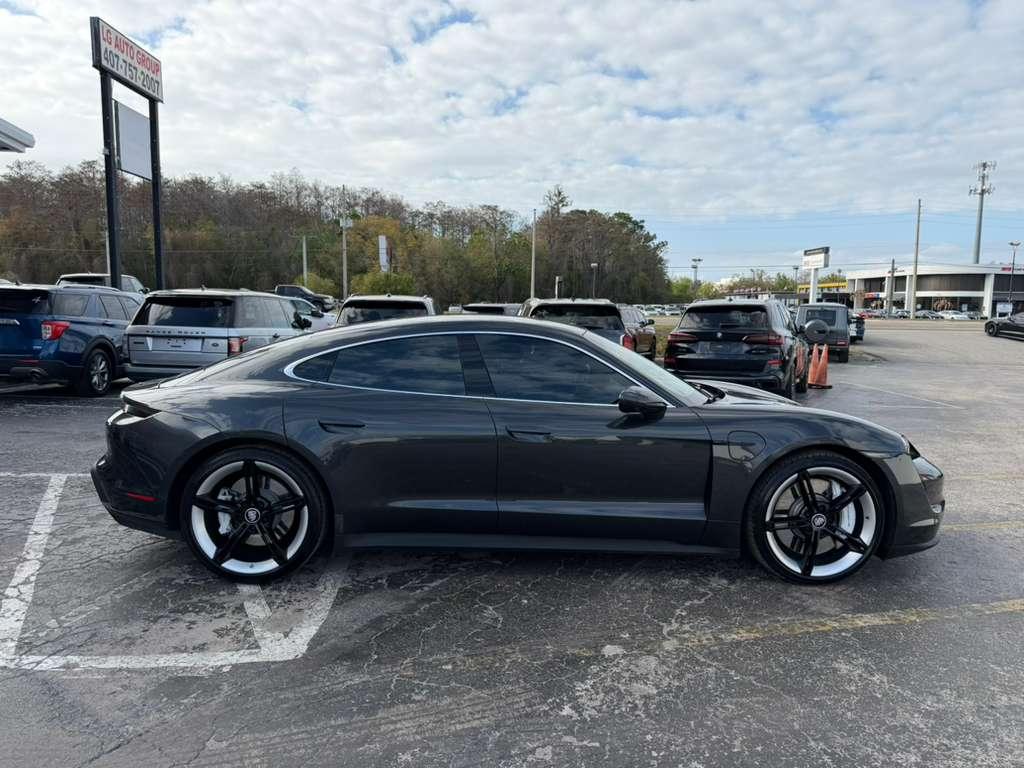 Porsche Taycan 4S 2021