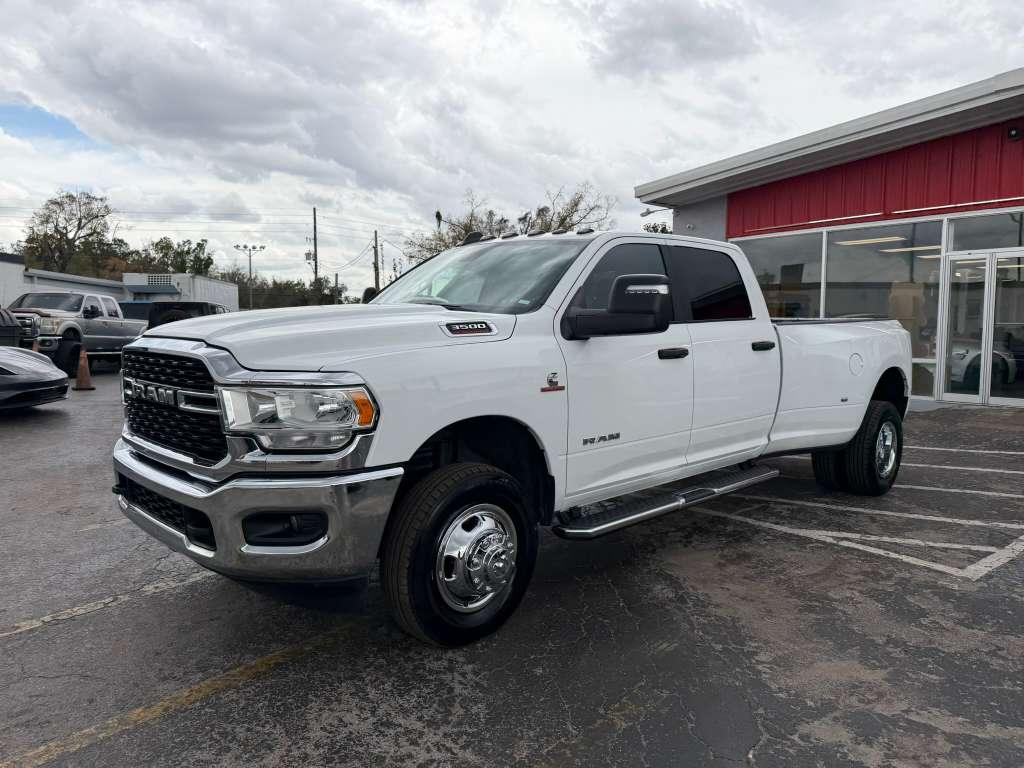RAM 3500 Big Horn Crew Cab LWB 4WD DRW 2024