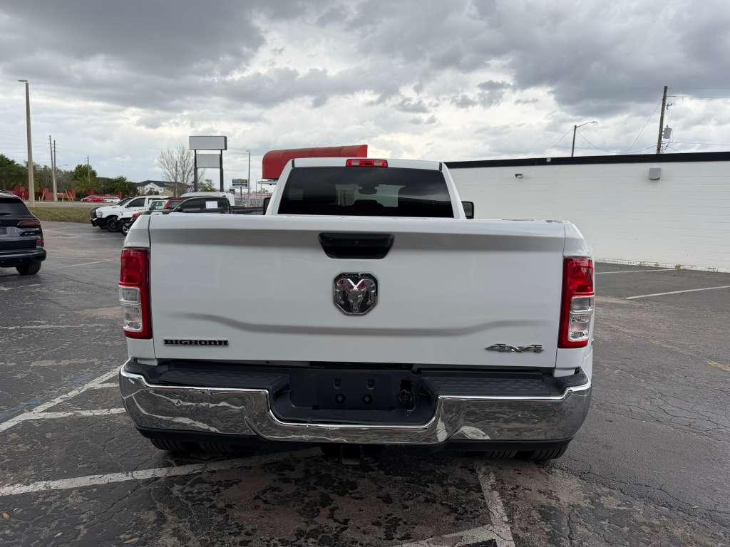 RAM 3500 Big Horn Crew Cab LWB 4WD DRW 2024