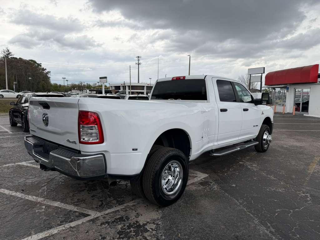 RAM 3500 Big Horn Crew Cab LWB 4WD DRW 2024
