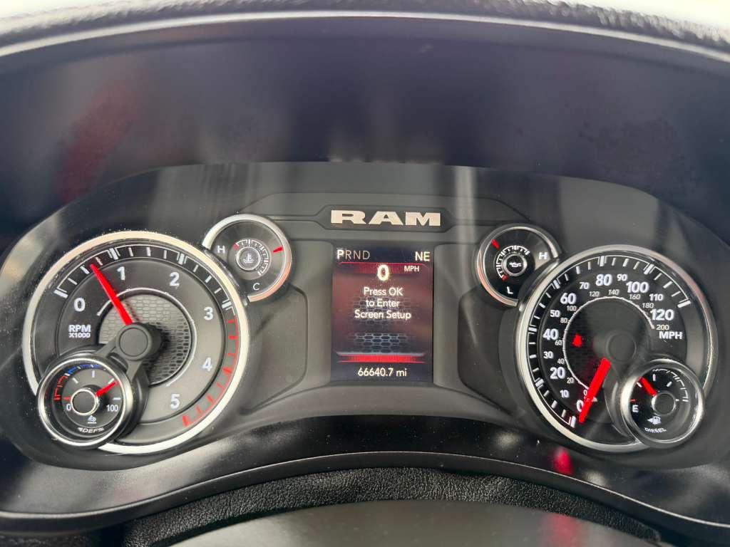 RAM 3500 Big Horn Crew Cab LWB 4WD DRW 2024