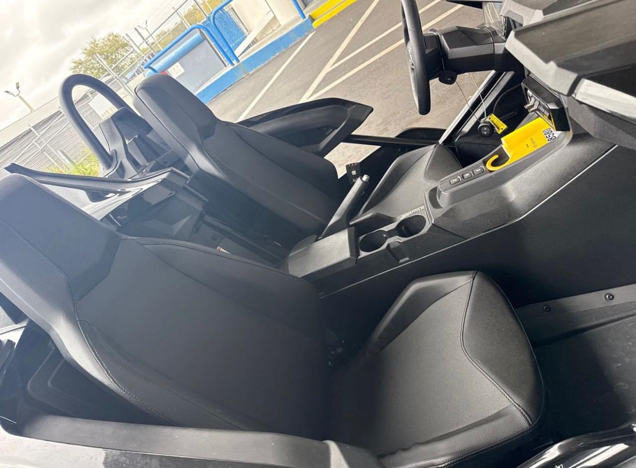 Polaris Slingshot S 2024