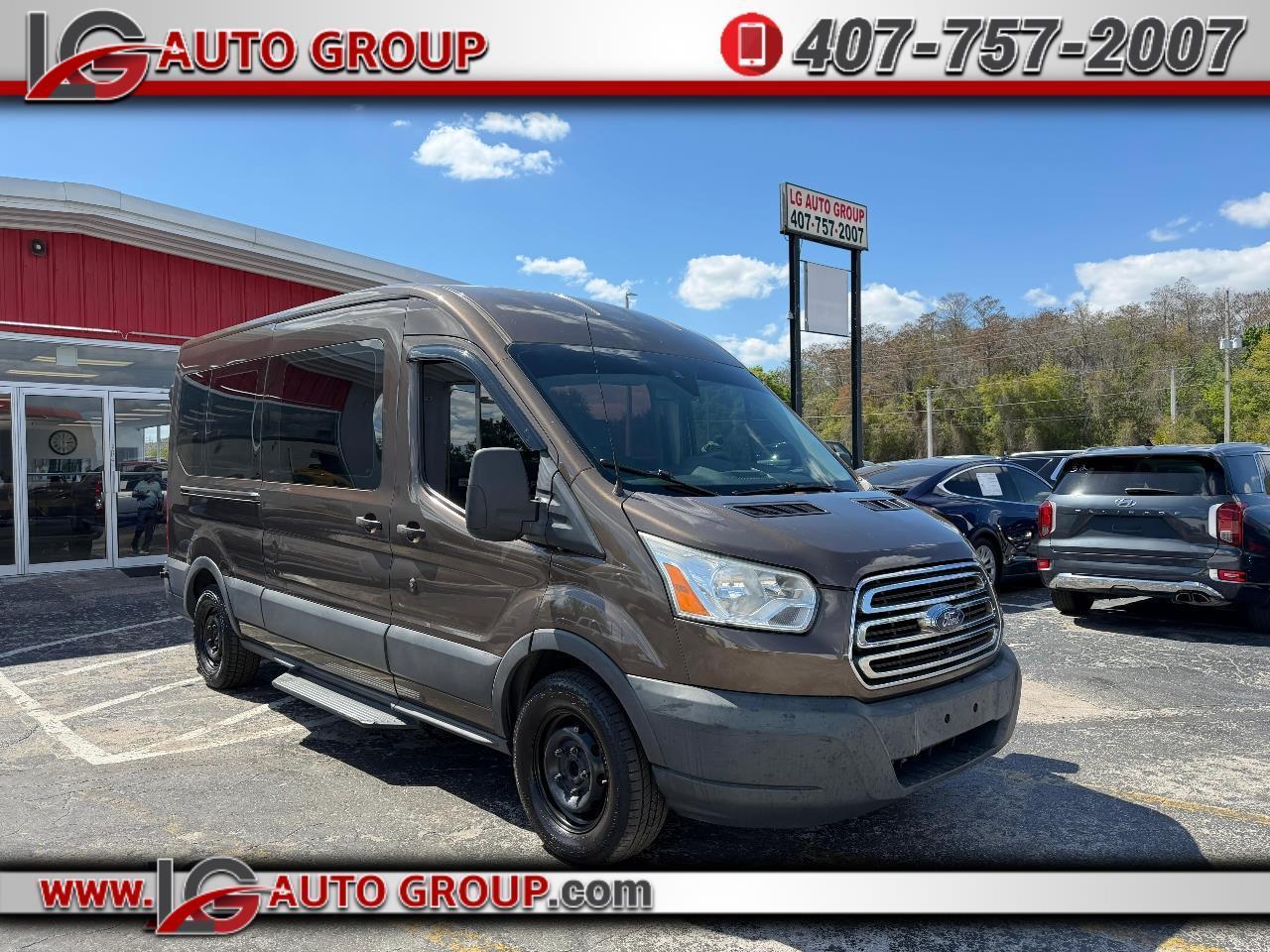2016 Ford Transit 350 Wagon Med. Roof XLT w/Sliding Pass. 148-in. WB