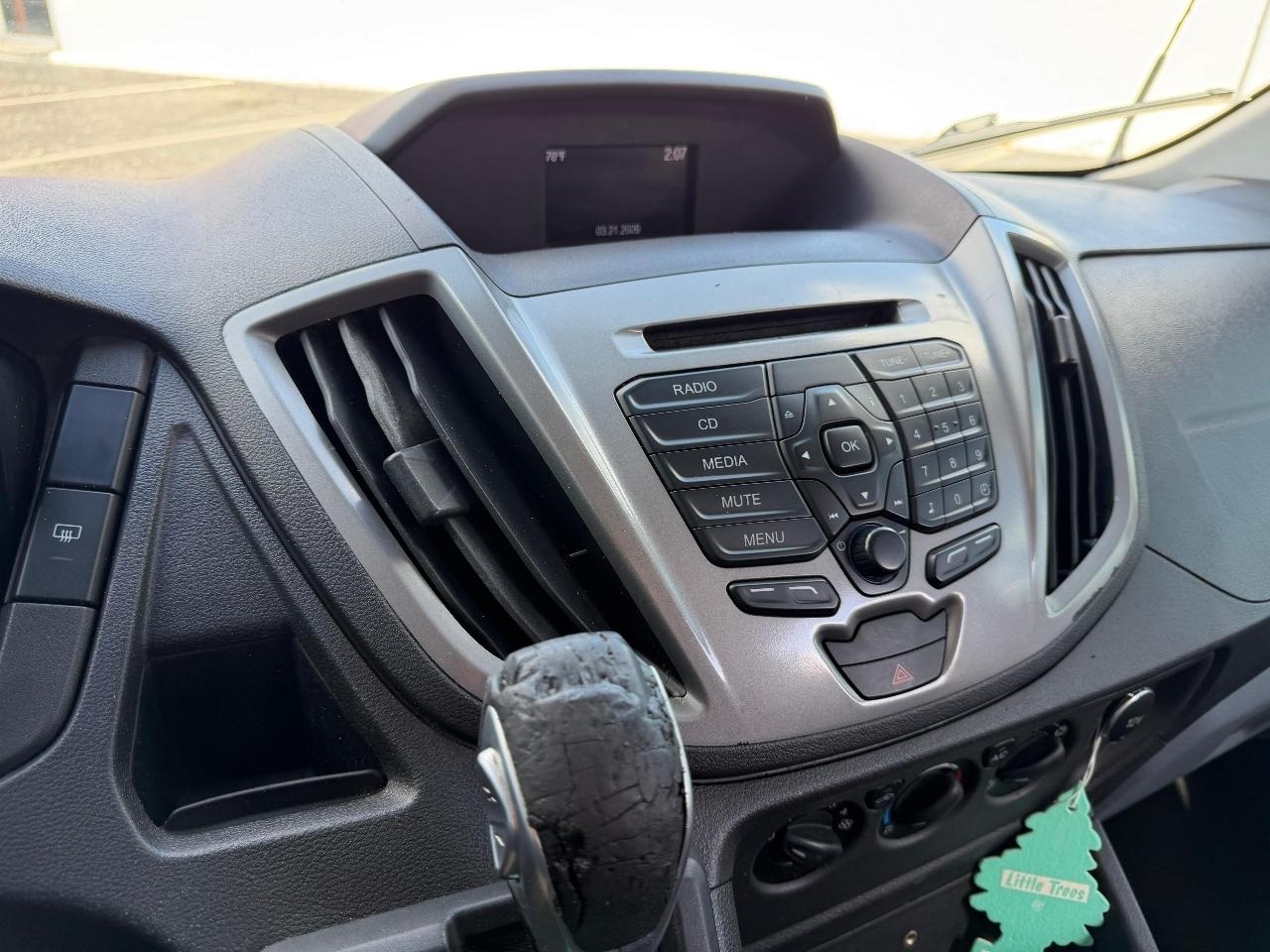 Ford Transit 350 Wagon Med. Roof XLT w/Sliding Pass. 148-in. WB 2016