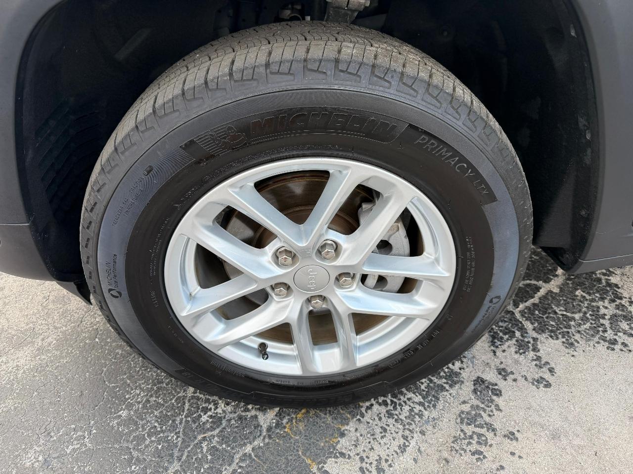 Jeep Grand Cherokee Laredo X 2WD 2025