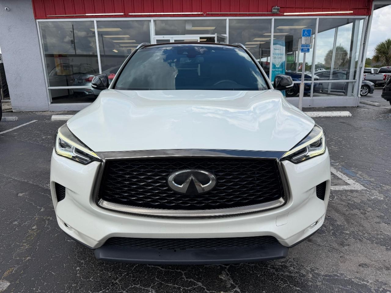 Infiniti QX50 LUXE 2021
