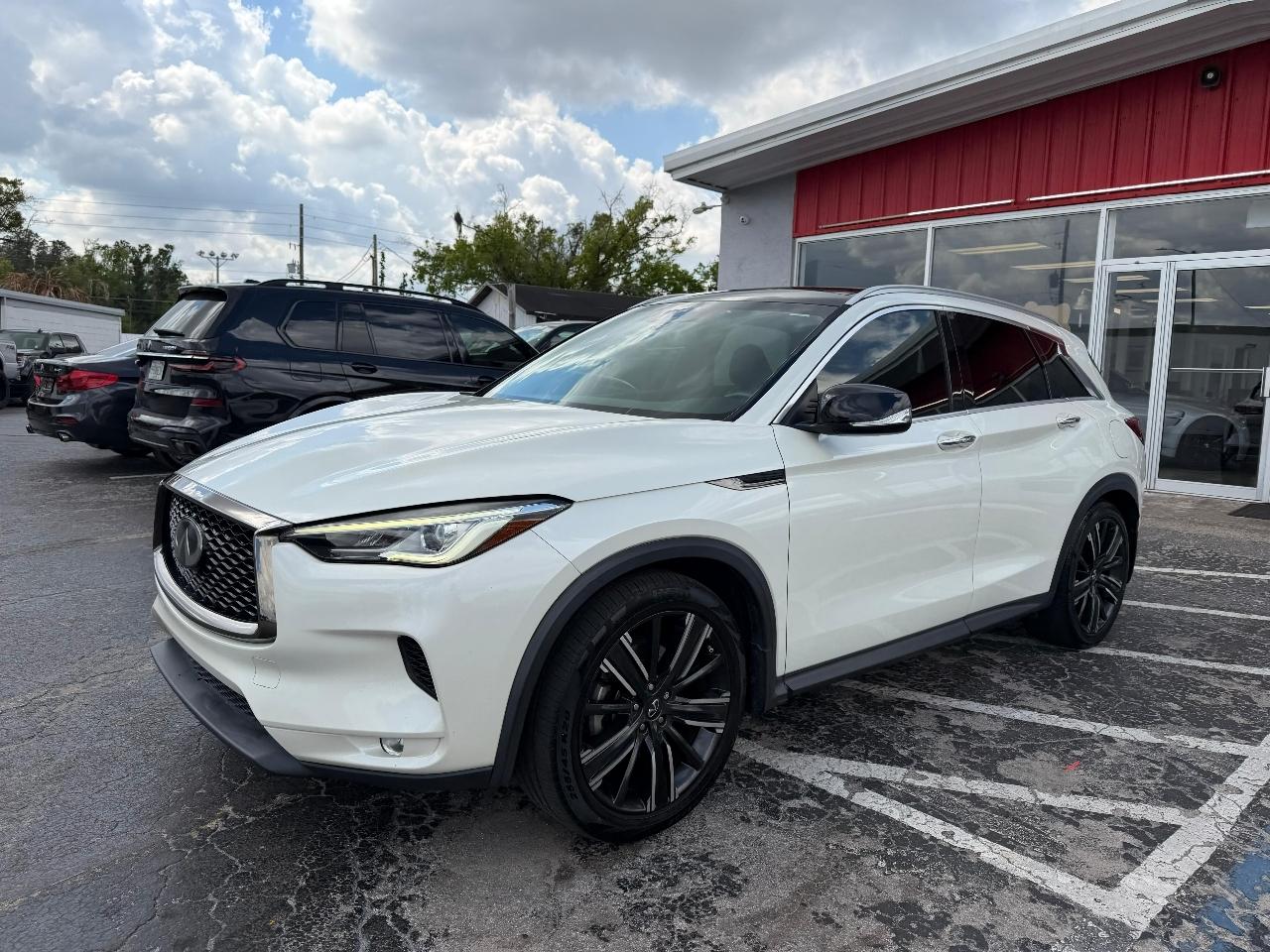 Infiniti QX50 LUXE 2021