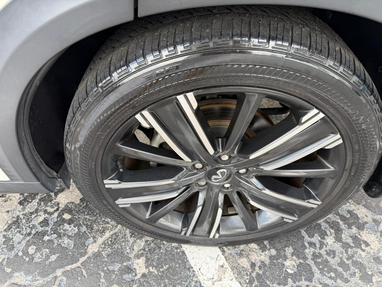 Infiniti QX50 LUXE 2021