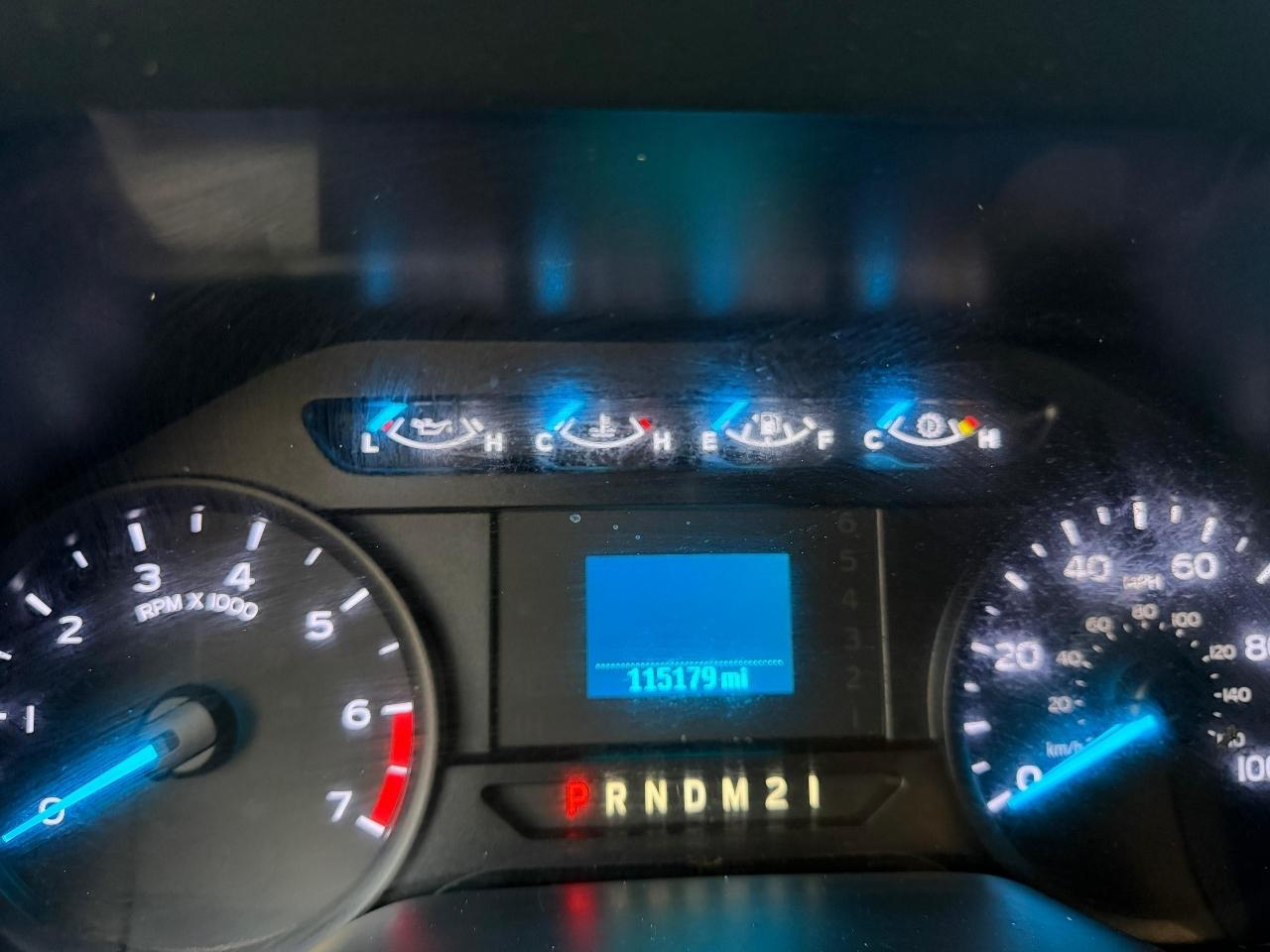 Ford F-350 SD XL Crew Cab Long Bed DRW 2WD 2017