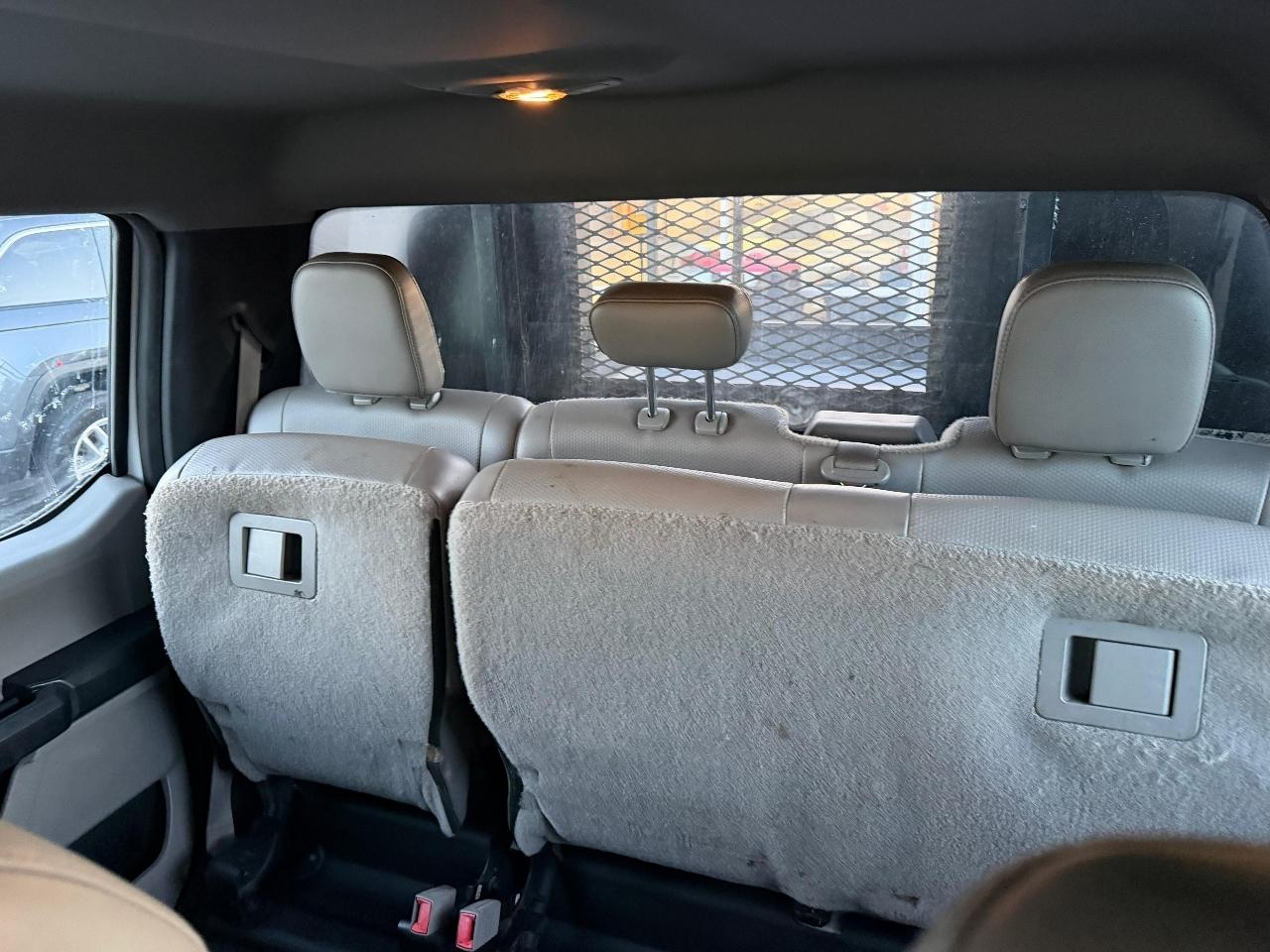 Ford F-350 SD XL Crew Cab Long Bed DRW 2WD 2017