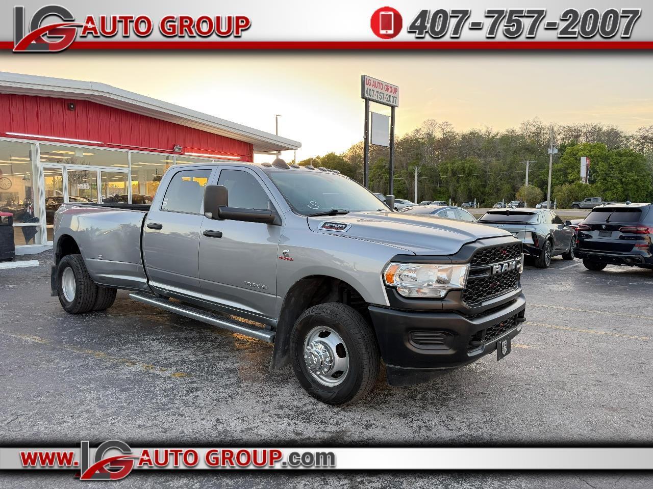 RAM 3500 Tradesman Crew Cab 4WD DRW 2022
