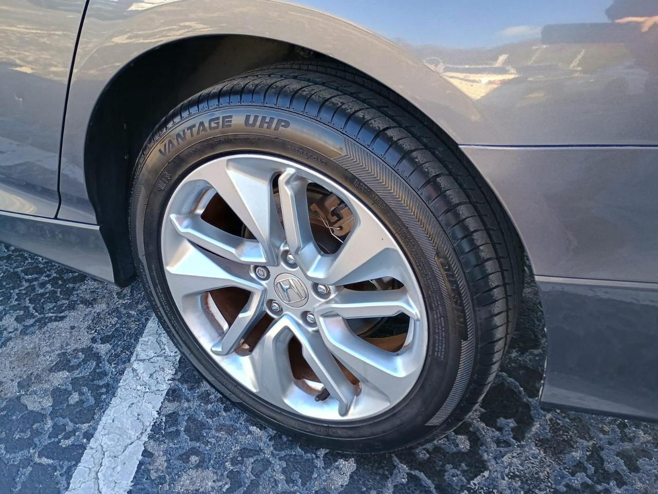 Honda Accord LX CVT 2018