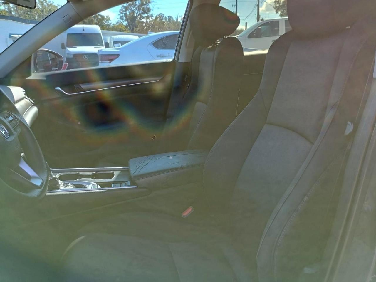 Honda Accord LX CVT 2018