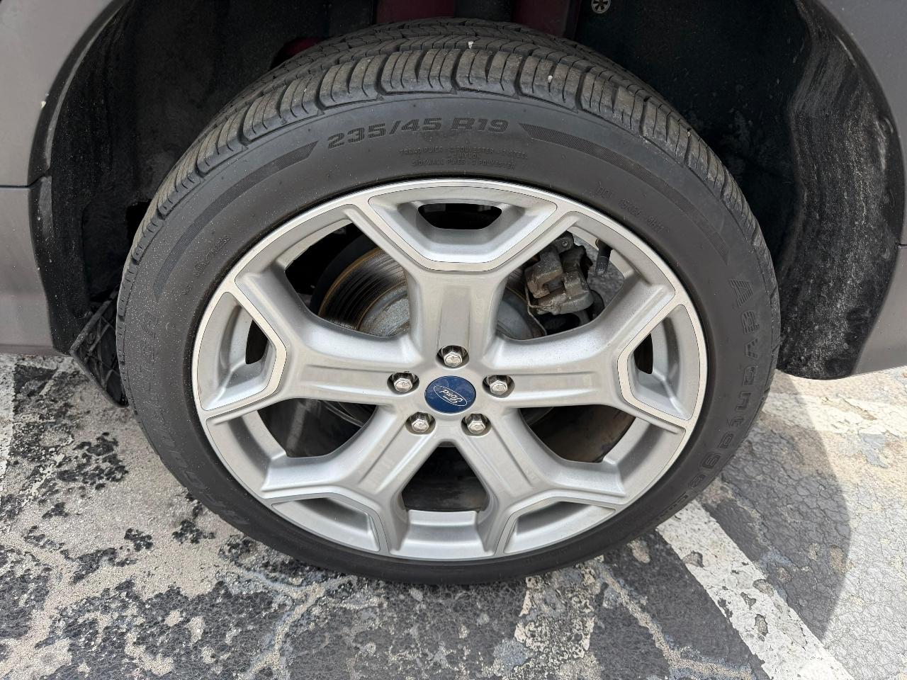 Ford Escape Titanium FWD 2019