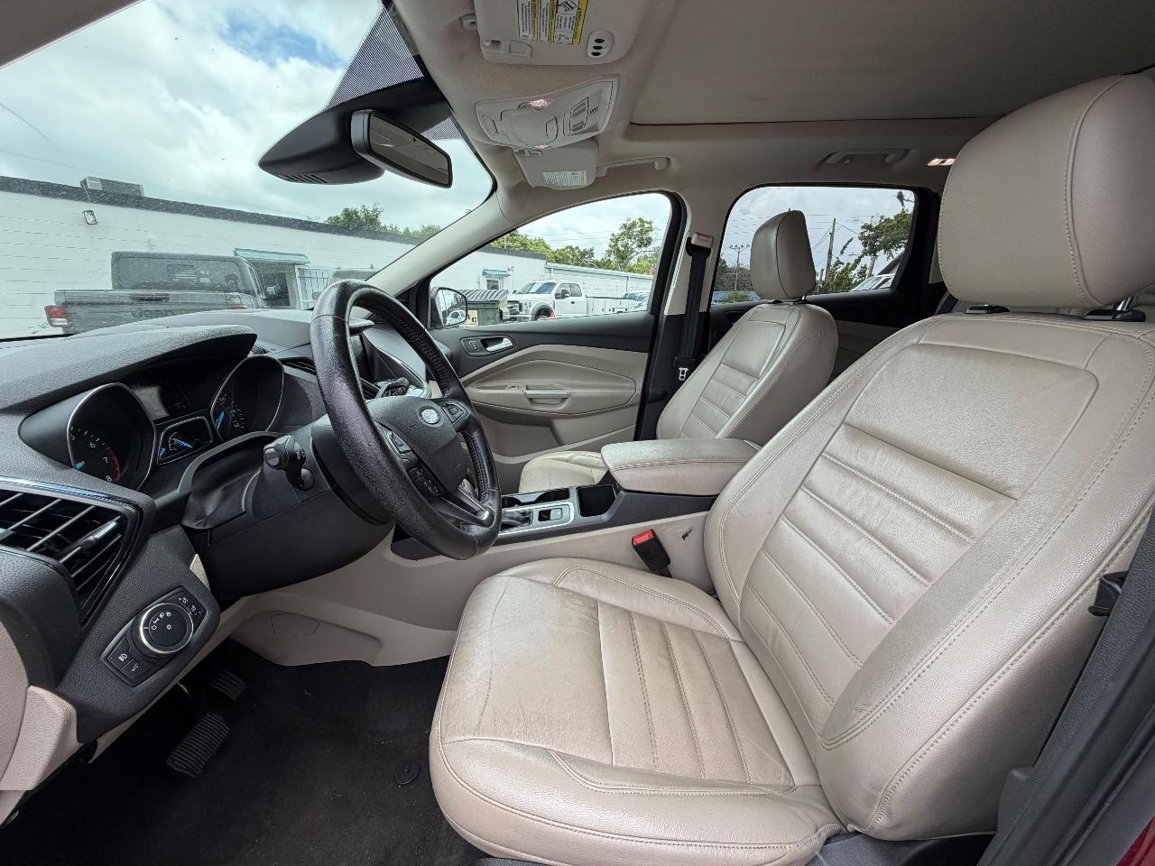 Ford Escape Titanium FWD 2019