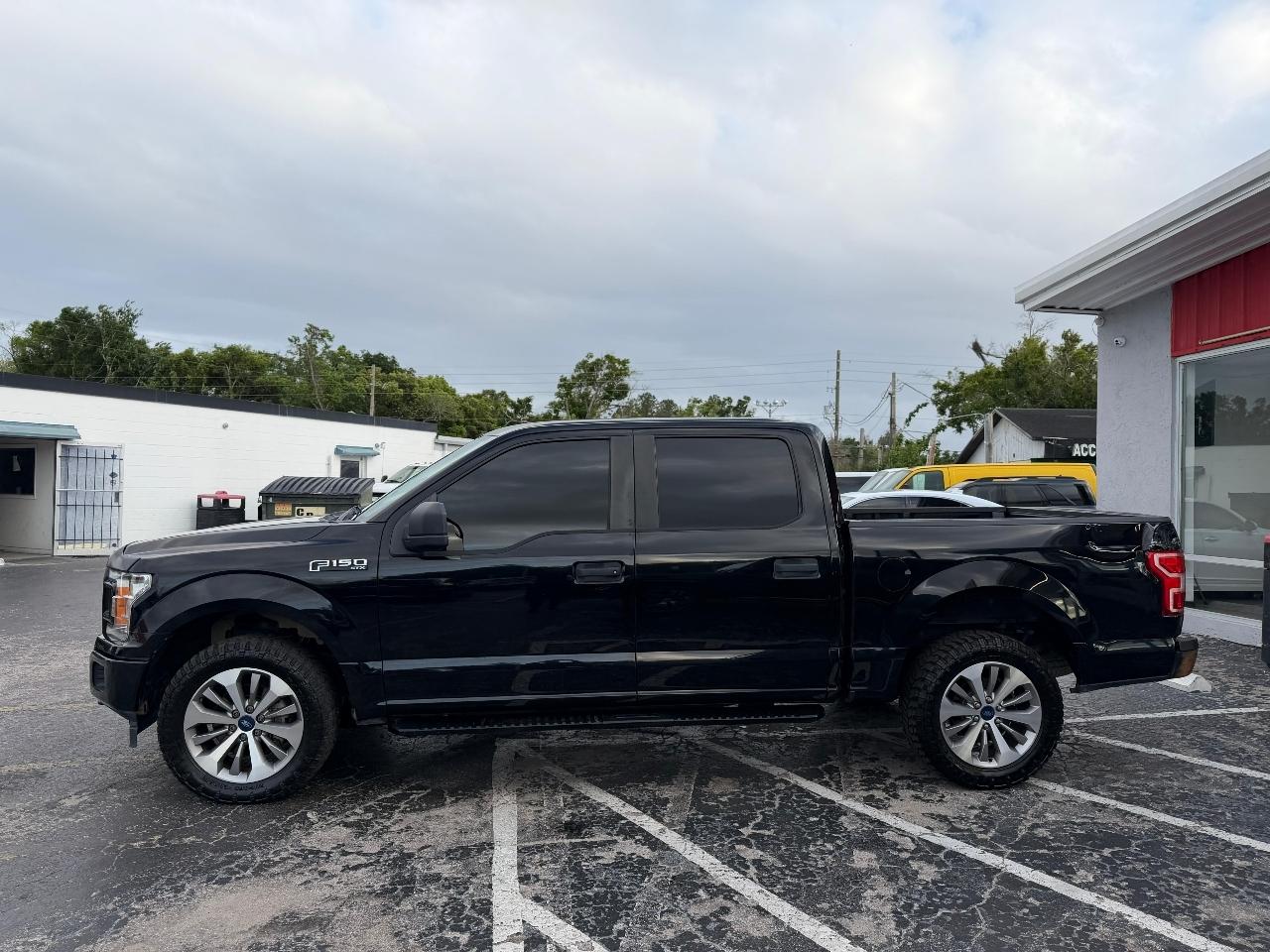 Ford F-150 XL SuperCrew 5.5-ft. Bed 4WD 2018