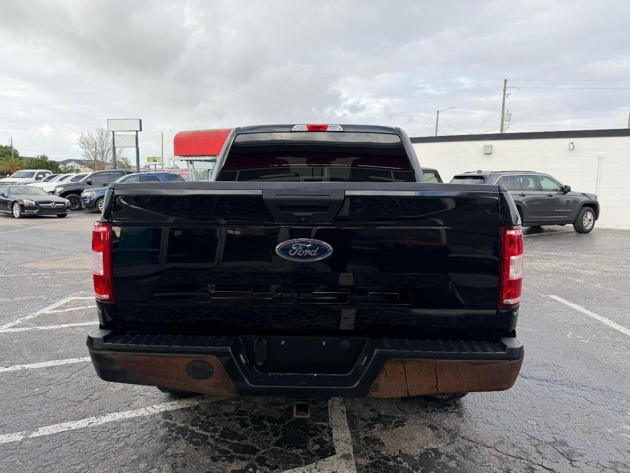 Ford F-150 XL SuperCrew 5.5-ft. Bed 4WD 2018