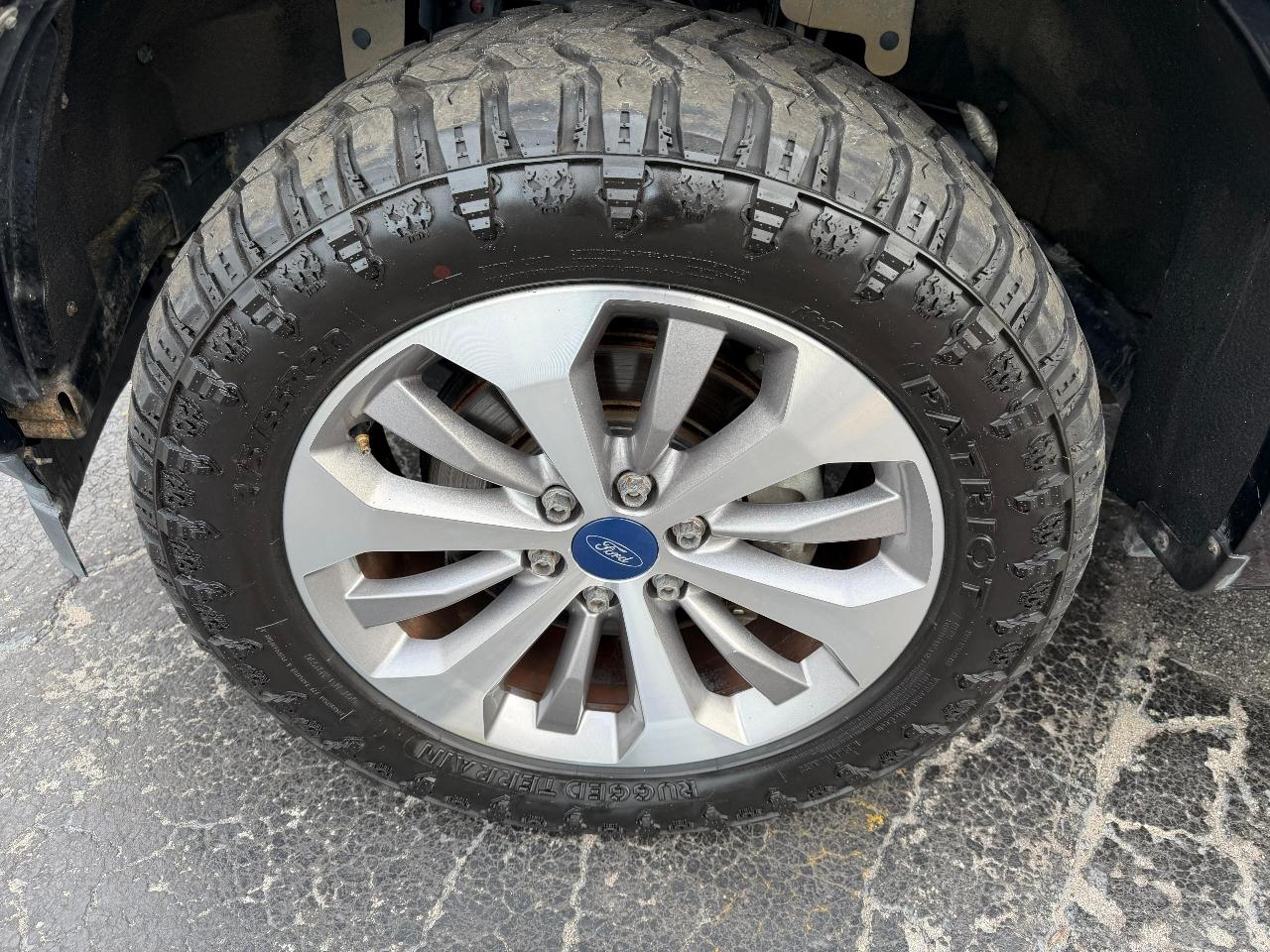 Ford F-150 XL SuperCrew 5.5-ft. Bed 4WD 2018