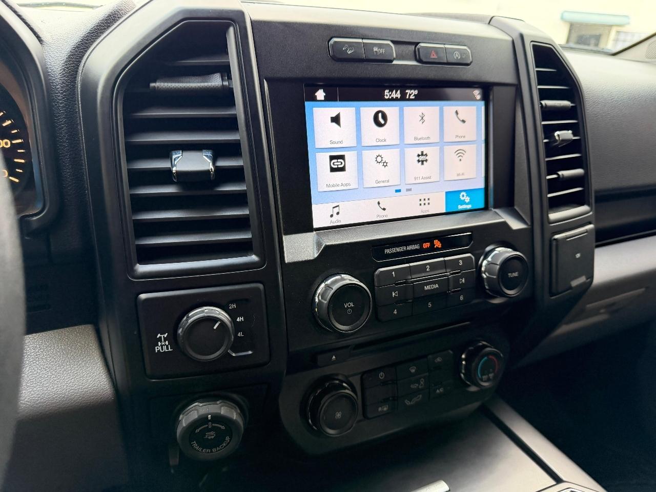 Ford F-150 XL SuperCrew 5.5-ft. Bed 4WD 2018