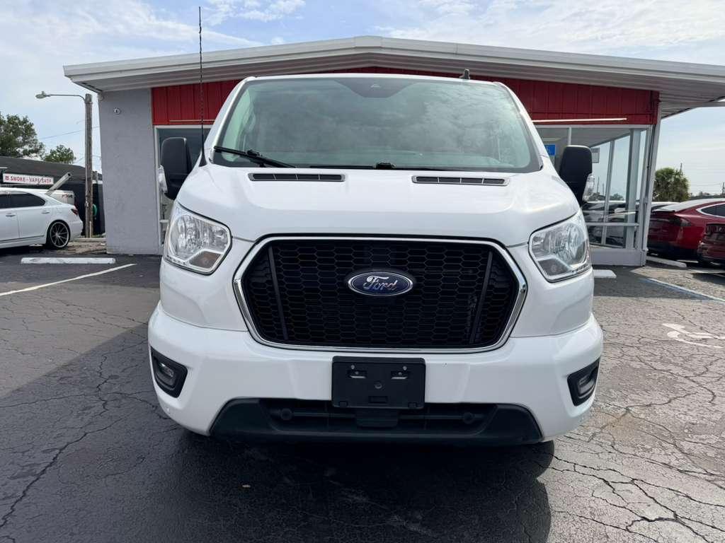 Ford Transit 350 Wagon Low Roof XLT w/Sliding Pass. 148-in. WB 2021