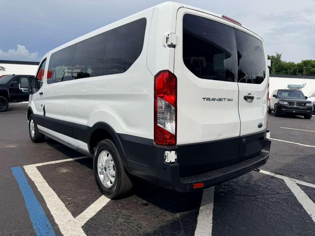 Ford Transit 350 Wagon Low Roof XLT w/Sliding Pass. 148-in. WB 2021